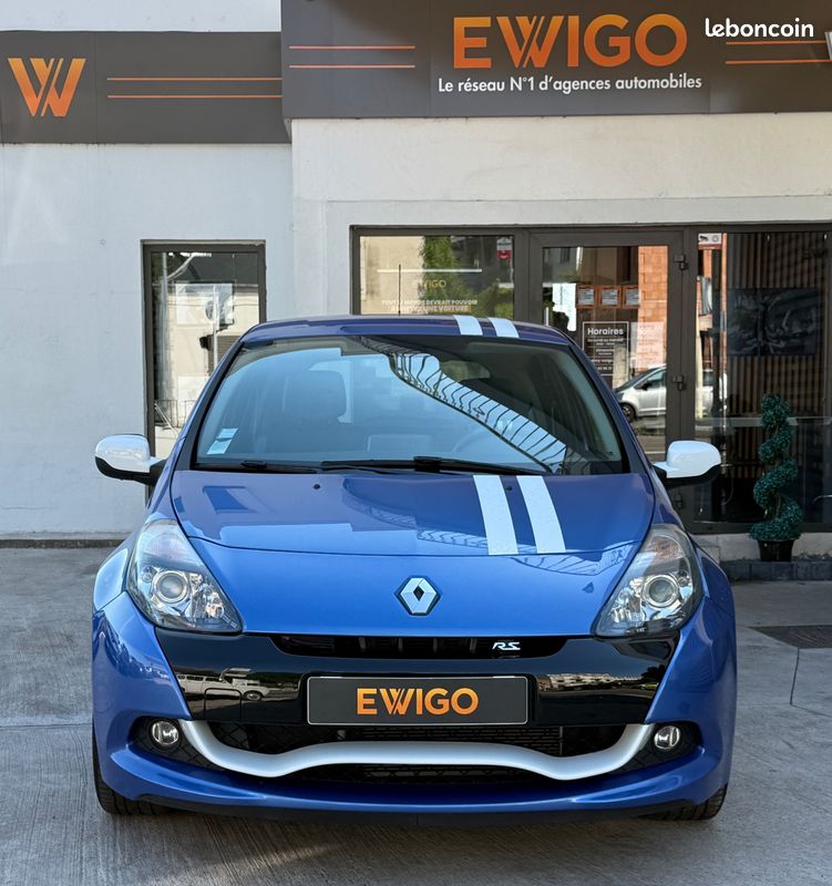 RENAULT CLIO III (2) 2.0 16V 203 RS GORDINI + 1ERE MAIN FR + FUTUR COLLECTOr (image 12)
