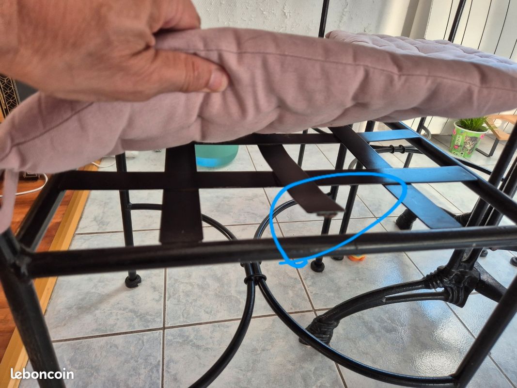Lot de 4 chaises en fer forgé (image 2)
