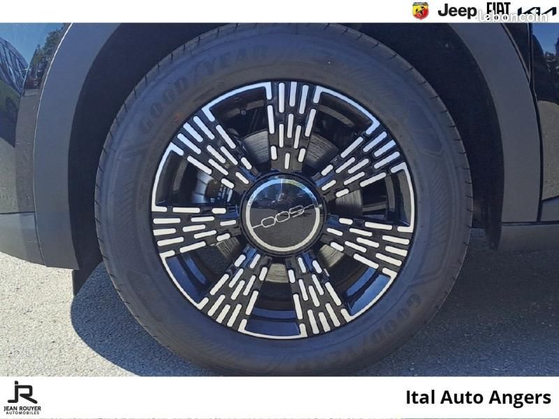 Fiat 600 1.2 Hybrid 100ch Pack Confort & Style DCT6 (image 11)