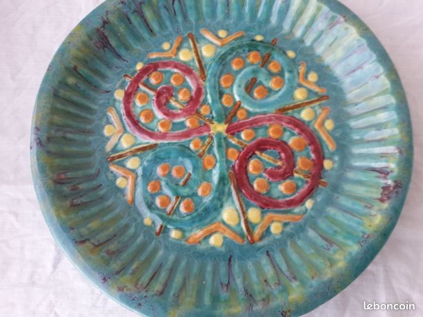 ANCIENNE ASSIETTE EN Faïence de QUIMPER signée HB Quimper EUR 20,00
