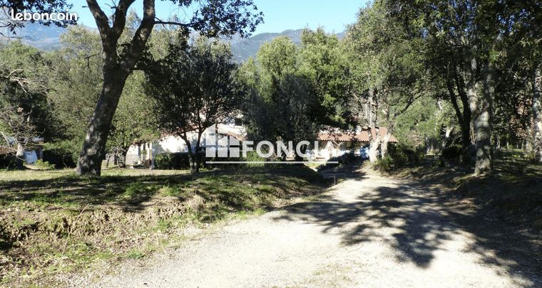 Propriété 8 pièces 260 m²