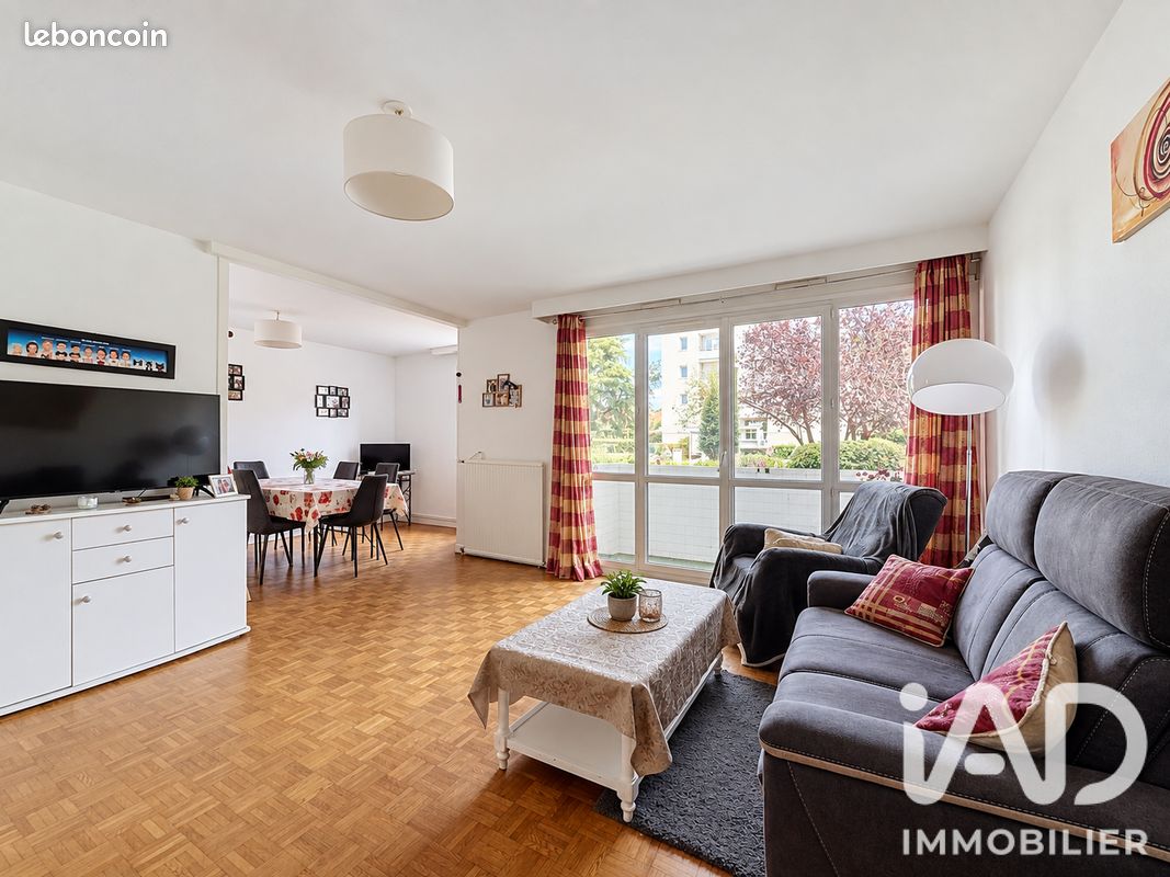 Appartement 4 pièces 79 m² · à Saint-Sébastien-sur-Loire · 79 m² · 241 000 €