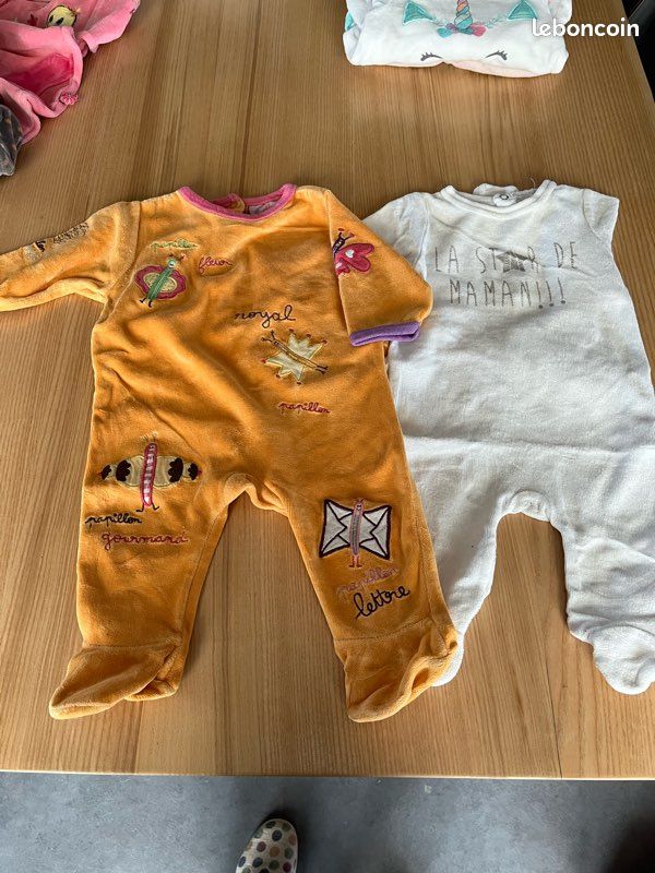 Lot bodies et pyjamas 3 mois (image 3)