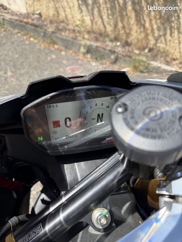 Ducati Panigale V2 Bayliss (image 3)