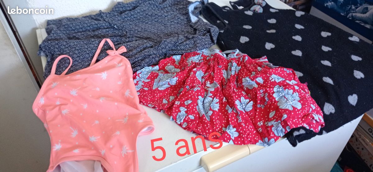 Vêtements 5 ans (image 1)