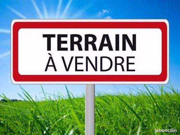 Terrain 610 m² Clairvaux D Aveyron