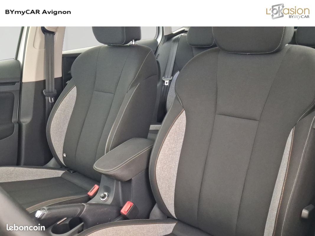 SKODA Kamiq 1.0 TSI Evo 2 116 ch BVM6 Selection (image 23)