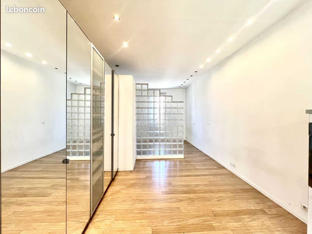 Appartement 1 pièce 27 m² · à Le Cannet · 27 m² · 139 900 €
