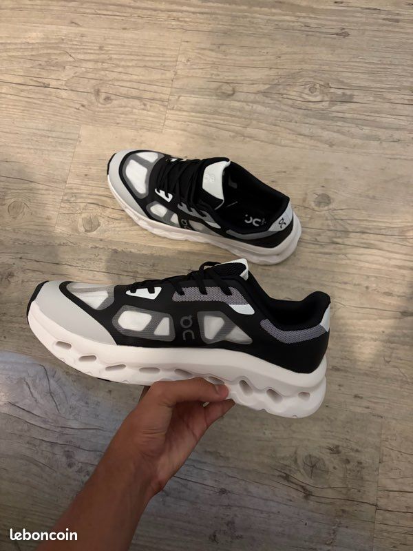Chaussure on cloud (image 3)