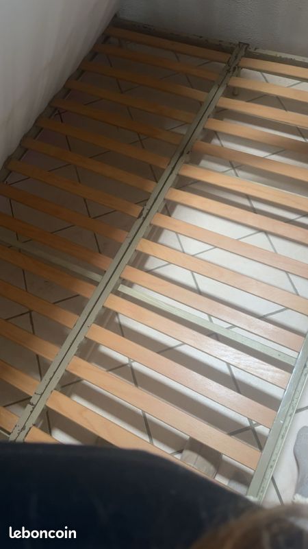 Lit + sommier + matelas (image 7)
