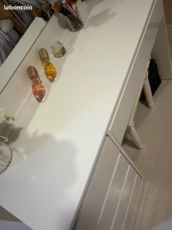 Coiffeuse (image 2)