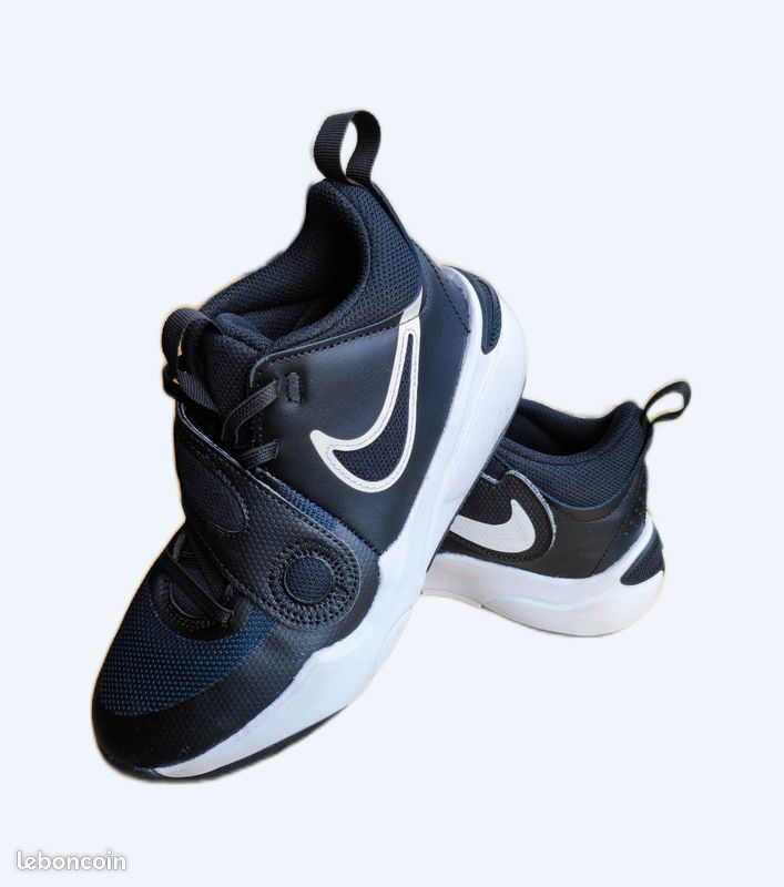 Team Hustle Intersport Basket Garcon Team Hustle Basket Nike