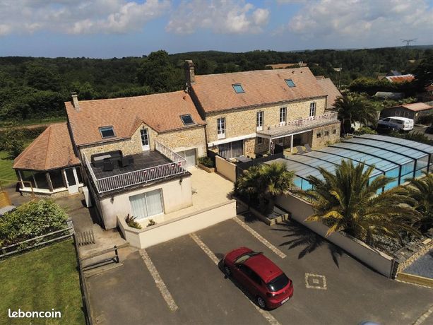 Maison 5 pièces 650 m²
