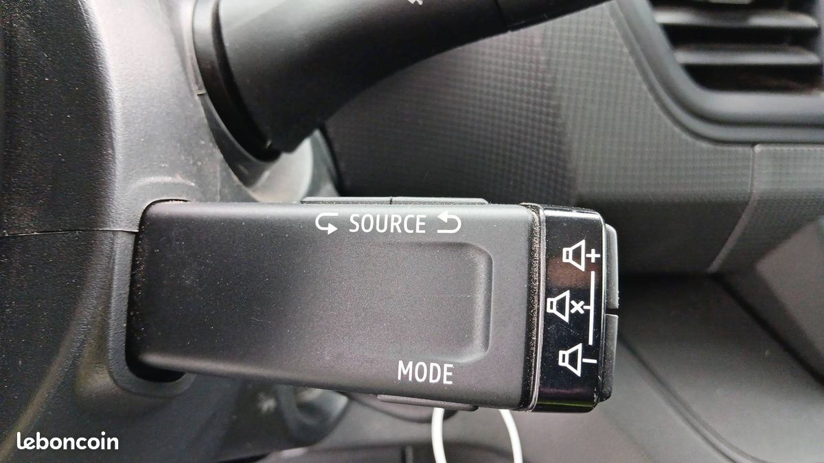 Renault trafic fgn l1h1 3000 kg blue dci 130 (image 24)