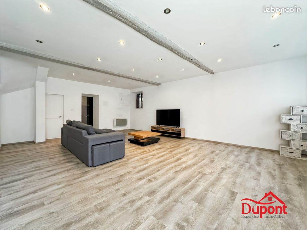Maison 5 pièces 137 m² · à Revin · 137 m² · 66 000 €