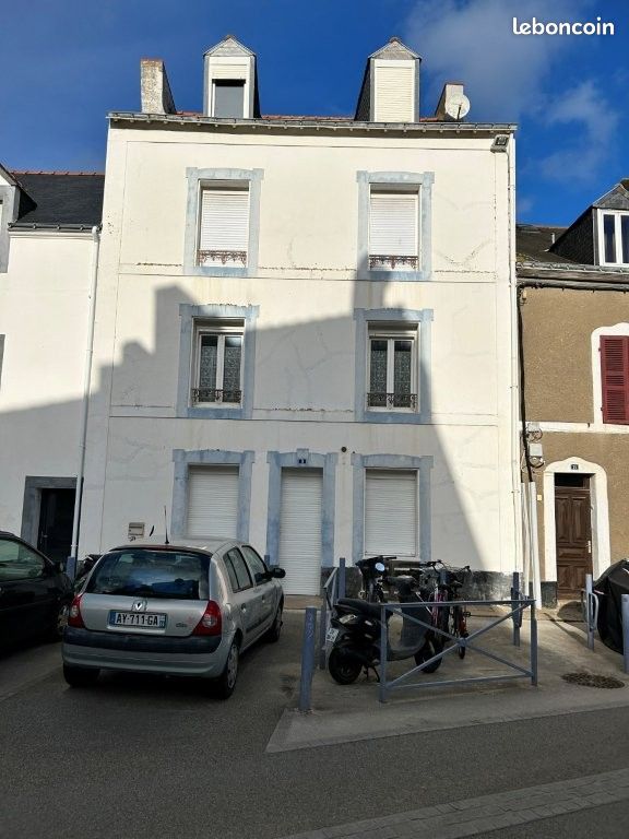 Maison 10 pièces 222 m² · à Le Palais · 222 m² · 560 000 €