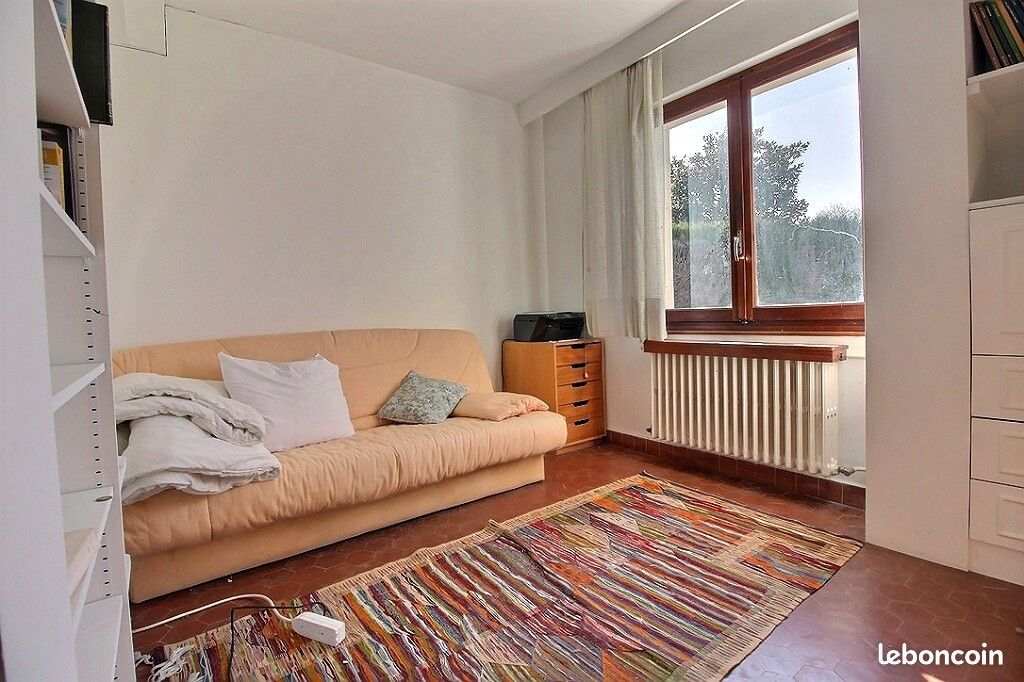 Propriété 7 pièces 140 m² (image 14)