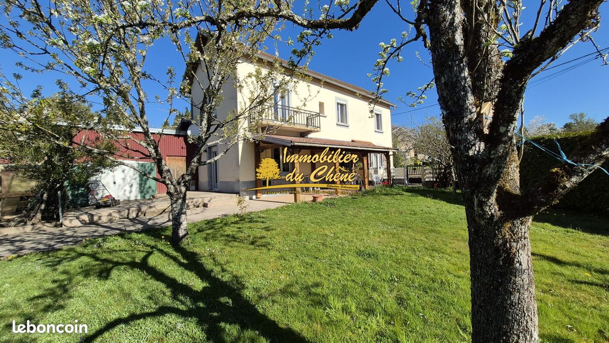 Maison 7 pièces 128 m² · à Aillevillers-et-Lyaumont · 128 m² · 149 000 €