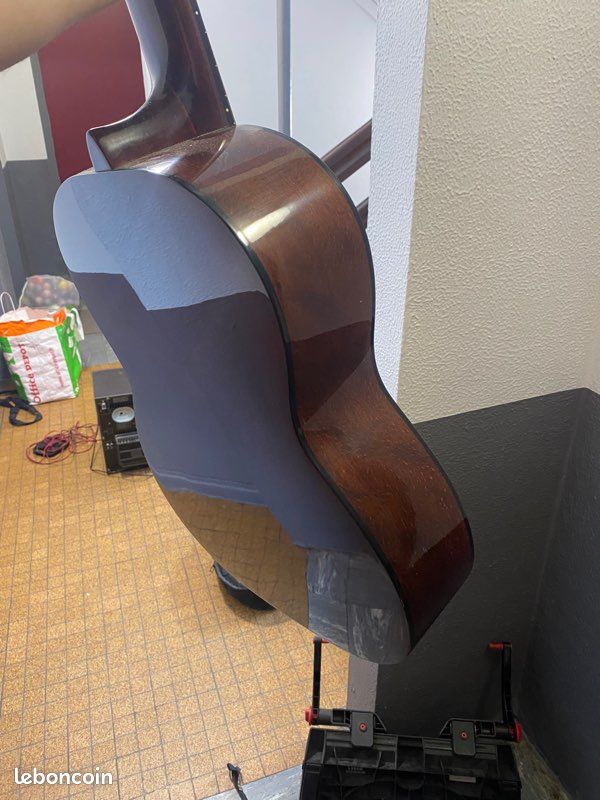 Guitare jamais utilisé + accessoires (image 8)