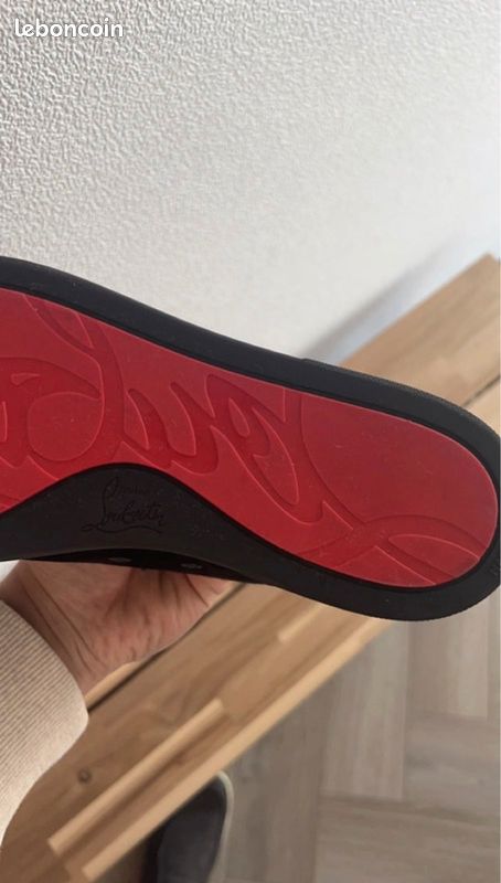 Louboutin taille 46 en parfait etat (image 2)