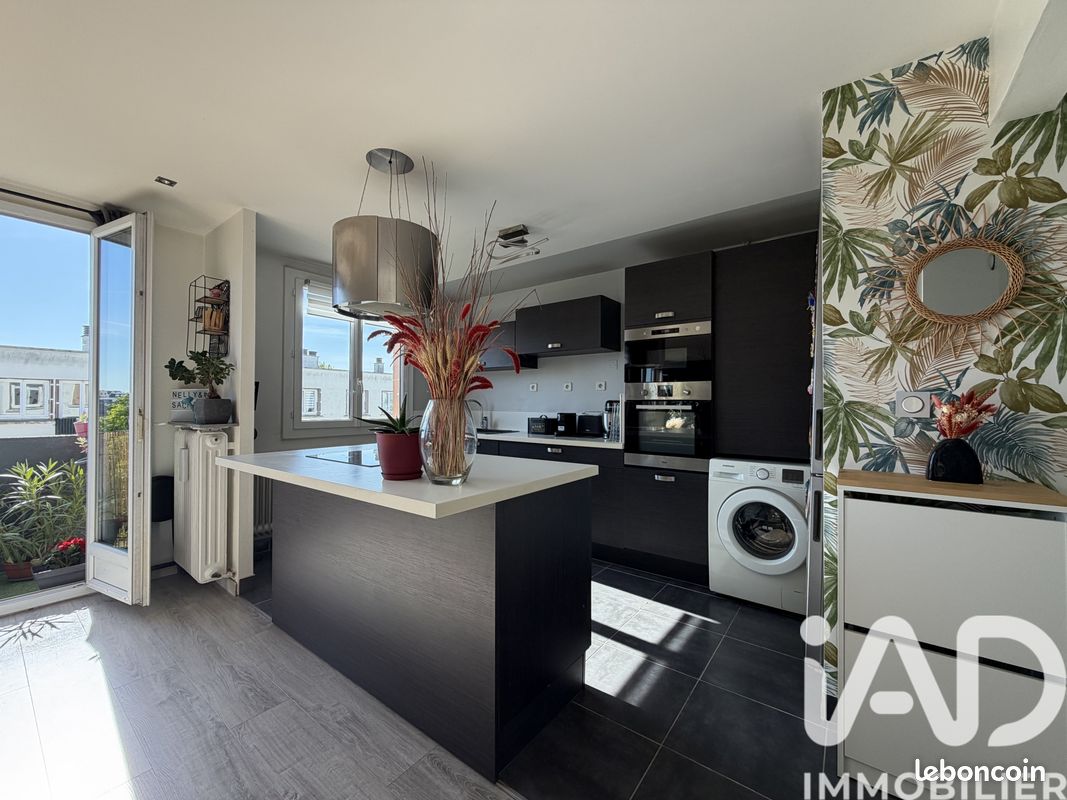 Appartement 4 pièces 66 m² · à Clamart · 66 m² · 289 000 €
