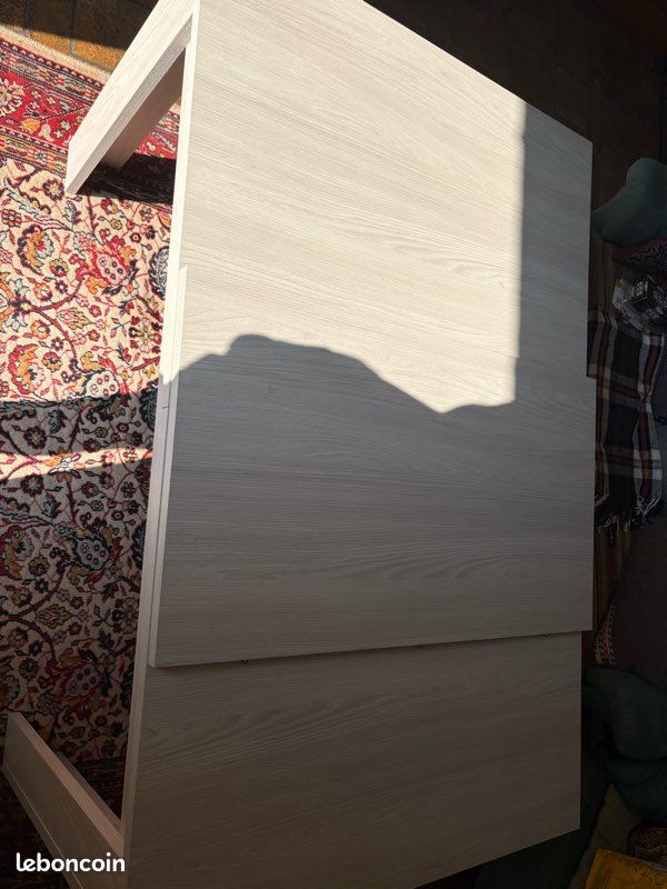 Table (image 2)