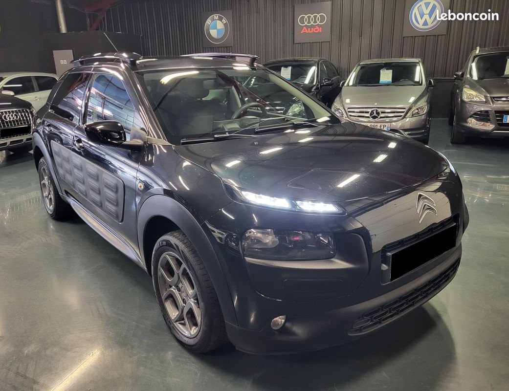 CITROEN C4 Cactus 1.6 BlueHDi 100cv Shine (GPS - Caméra - Toit Panoramique) / FINANCEMENT (image 4)