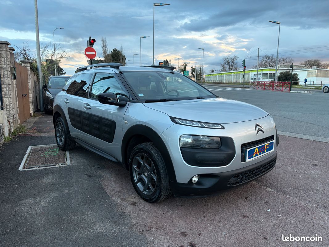 Citroen c4 cactus 1.6 hdi 100 shine garantie 6 mois (image 5)