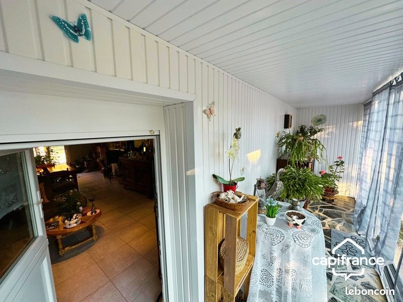 Maison 4 pièces 140 m² - Civray 86400 (image principale 9)