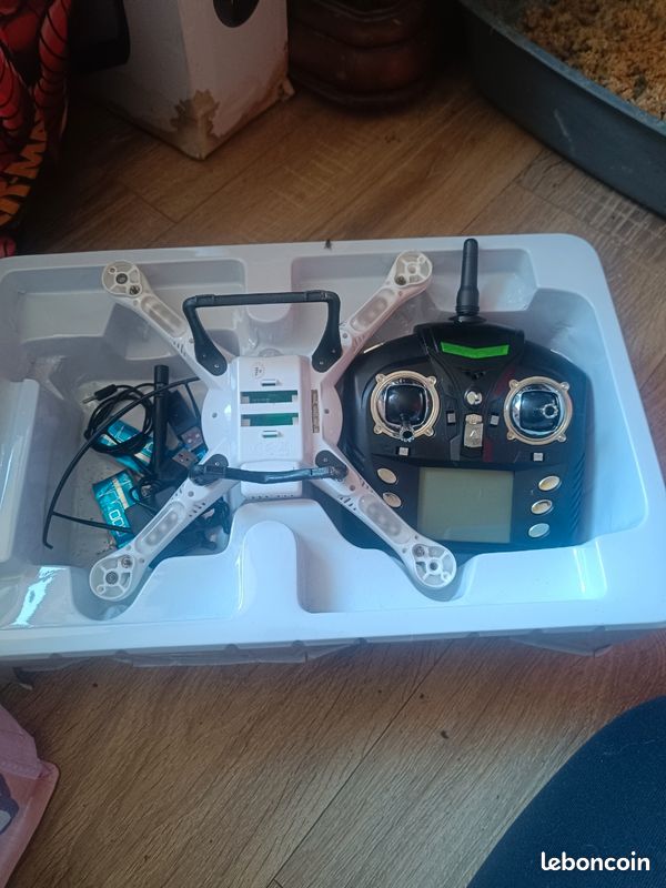 Pièces drone (image 2)