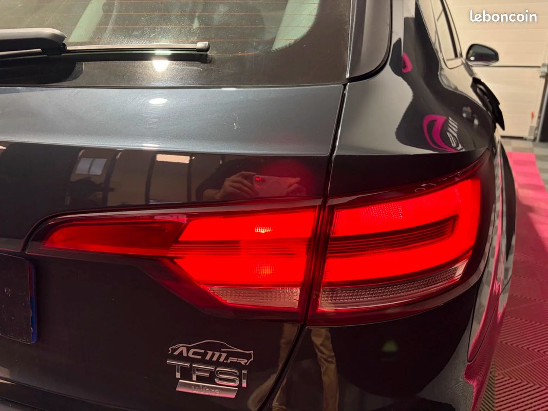 AUDI A4 AVANT 2.0 L TFSI ultra 190 CV S tronic 7 * SUIVI COMPLET AUDI / CARPLAY / HAYON ELECTRIQUE / VIDANGE FAITE POUR LA VENTE (image 38)