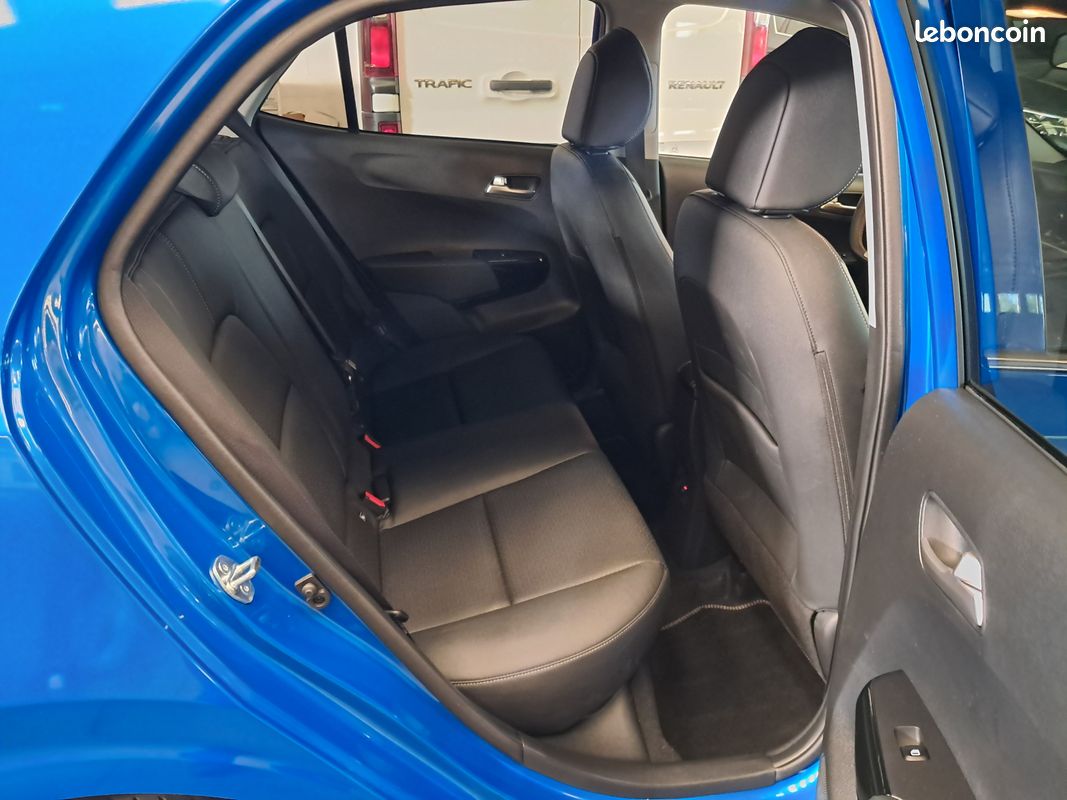 Kia picanto 1.2 DPI 79 GT-LINE BVMA5 boite automatique faible kms (image 6)