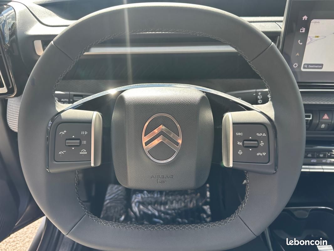 Citroën C3 Aircross Hybride 145 ch Aut Max (image 13)