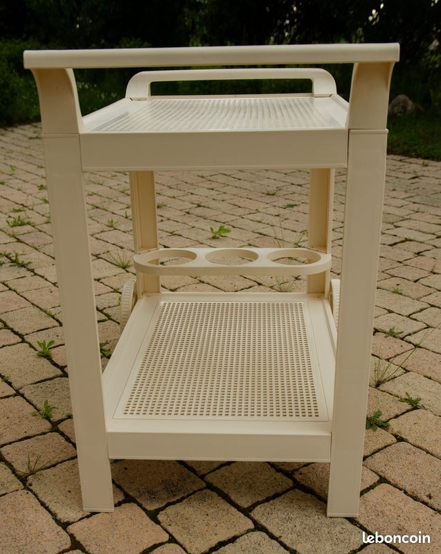 Mobilier extérieur (image 2)