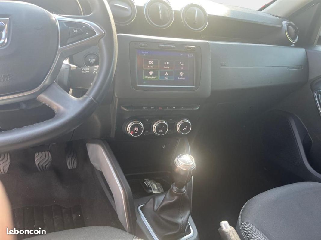 Dacia Duster 1.5 Blue dCi 115ch Prestige 4x2 (image 16)