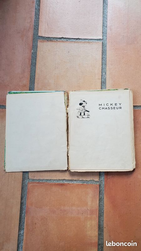 Livre Mickey chasseur Walt Disney 1945 (image 3)