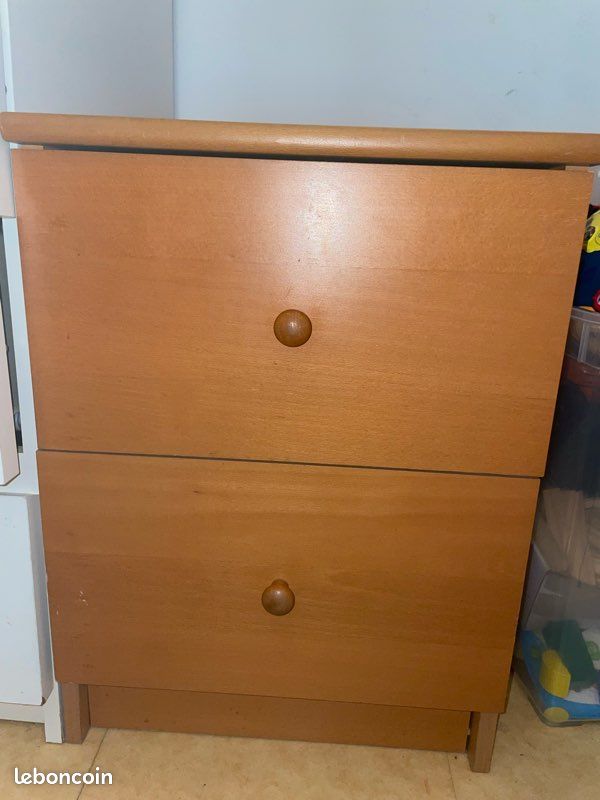 Commode de chevet (image 2)
