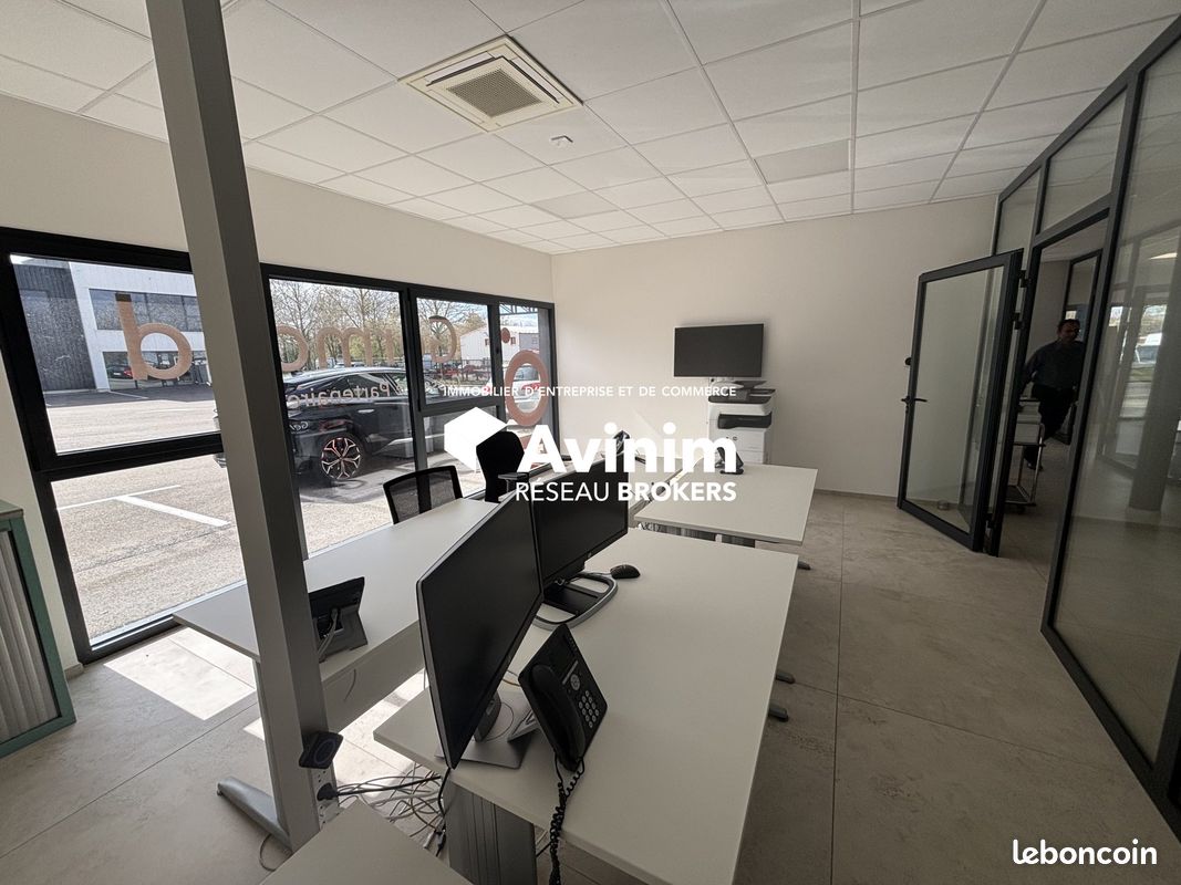 Bureaux 300 m² Foucherans (image 4)