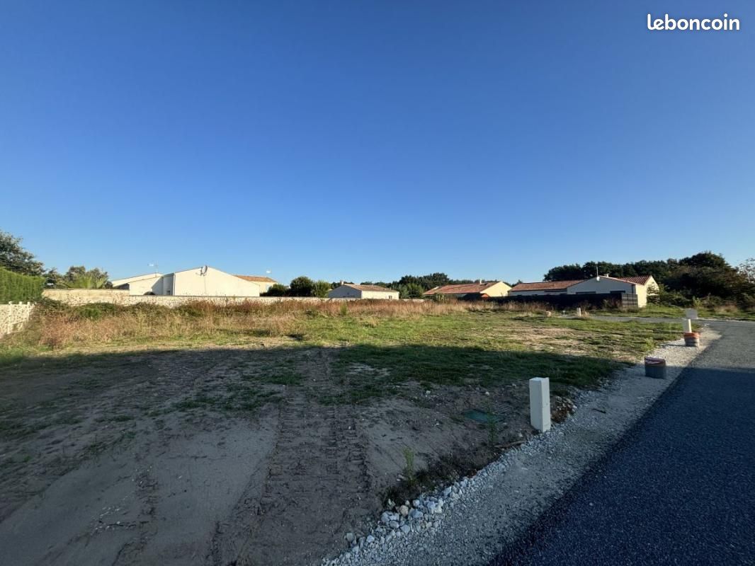 Terrain 300 m² Le Bignon · 93 000 €
