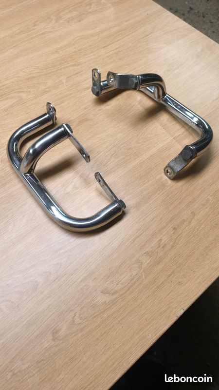 Pare-carters / crash-bars Honda CB 750 Seven Fifty RC42 – TBE (image 1)