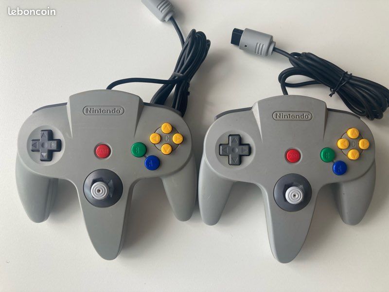 Lot de 2 manettes Nintendo 64 officielles (3) (image 1)