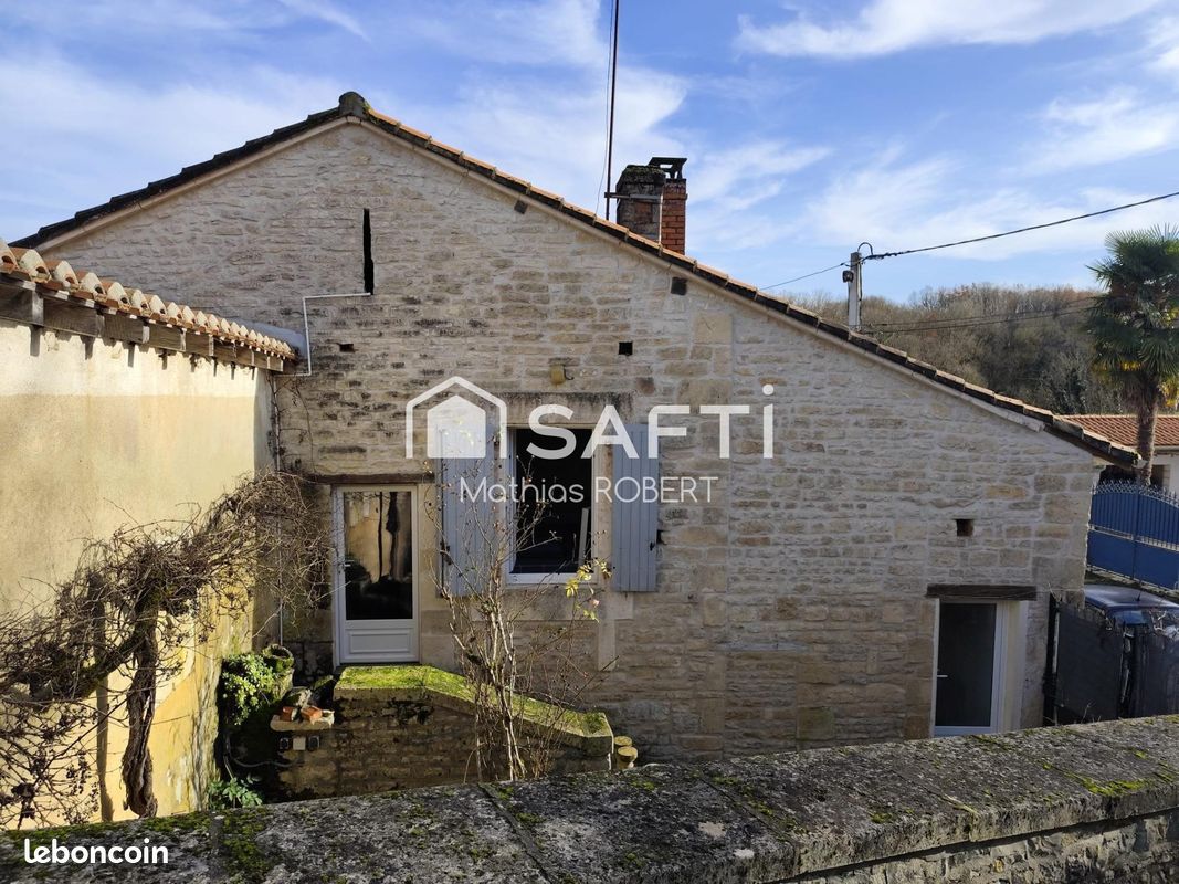 Maison 4 pièces 85 m² · à Aussac-Vadalle · 85 m² · 106 000 €