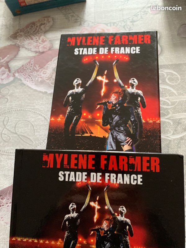Bonjour propose jolie coffret dvd originaux Mylène Farmer (image 2)