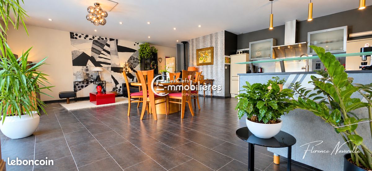 Maison 4 pièces 115 m² · à Saint-Germain-du-Bois · 115 m² · 315 000 €