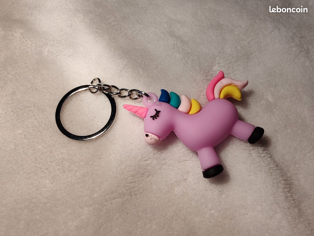 Porte-clé licorne rose (image 2)