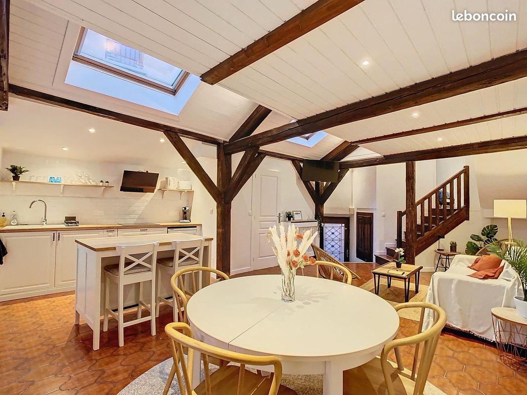 Appartement 2 pièces 48 m² · à Évian-les-Bains · 48 m² · 1 110 €/mois