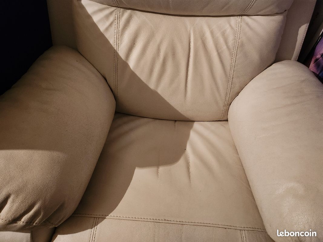 Fauteuil cuir blanc (image 5)