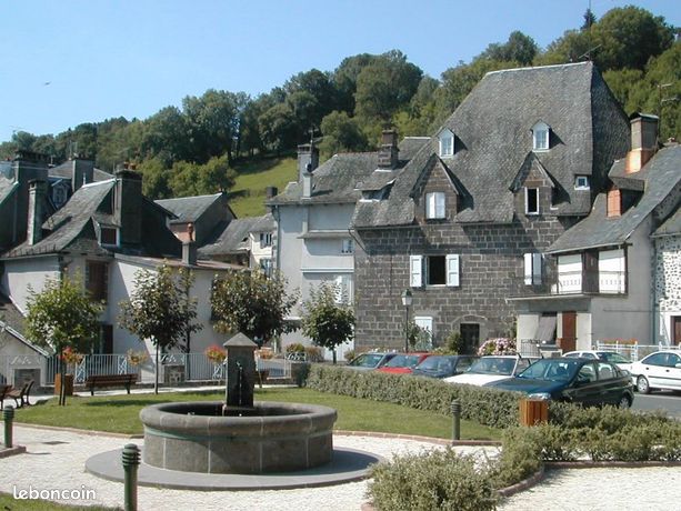 Immeuble 227 m² SAINT CERNIN