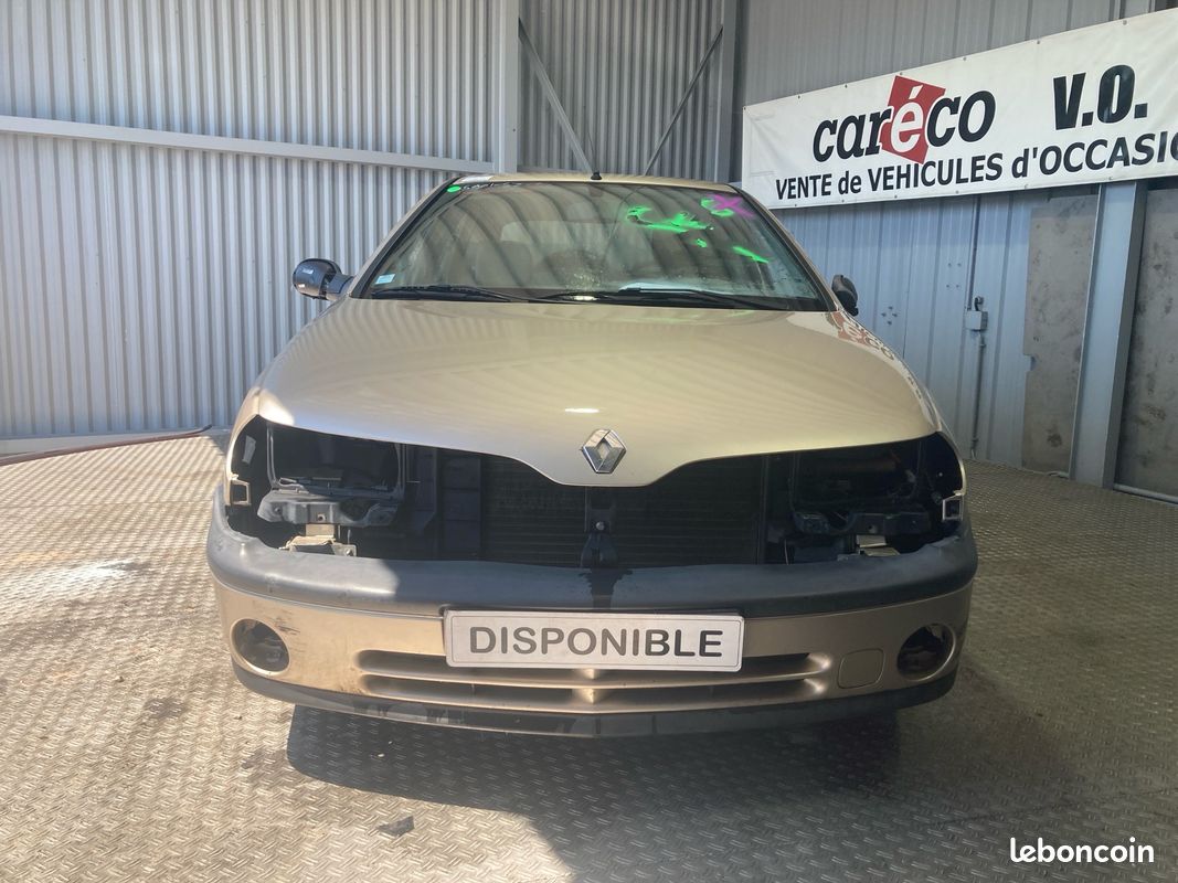 RENAULT LAGUNA 1 PHASE 2 1.6i - 16V 1598cm 1998 (image 5)