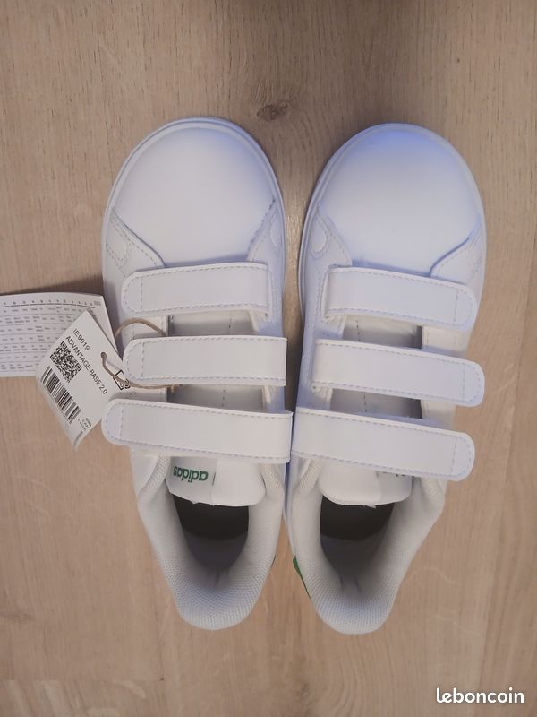 Basket ADIDAS ENFANT NEUVE TAILLE 30 (image 6)